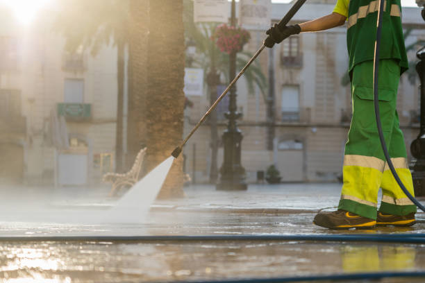 Best Driveway Pressure Washing  in Columbus, IN